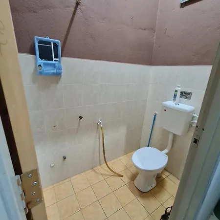 Zara Homestay @ Kok Lanas Ketereh Exterior photo